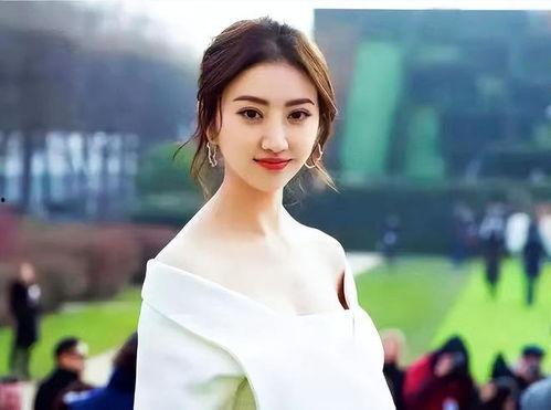 明星吃瓜爆料文件景甜,娱乐圈的甜蜜瓜果，揭秘明星背后的故事