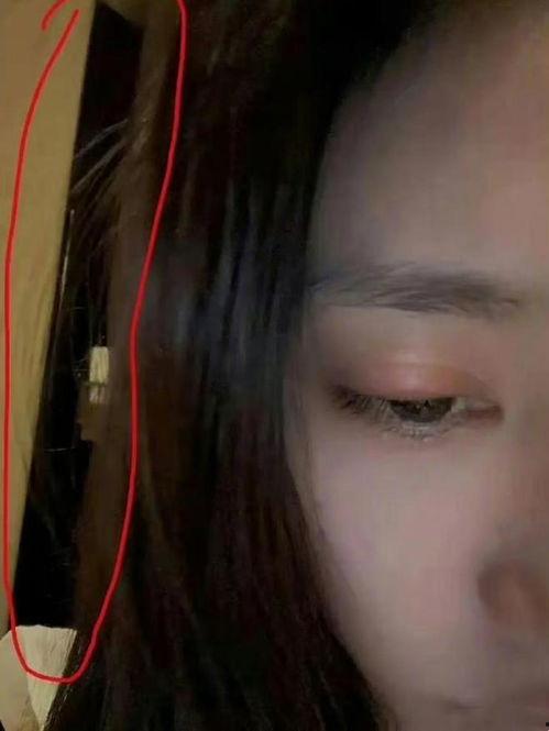 王楚然恋爱脑吃瓜爆料,揭秘娱乐圈甜蜜恋情背后的故事