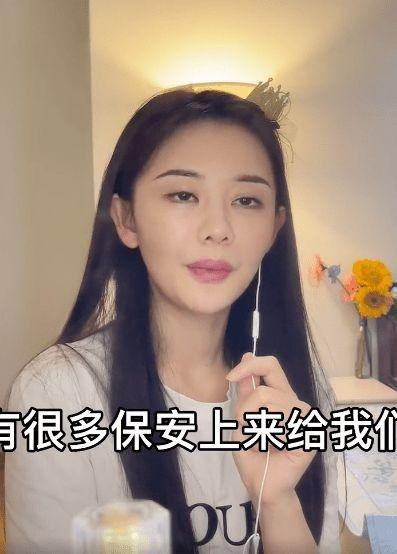 吃瓜爆料女网红是谁啊,吃瓜爆料女网红的真实身份大揭秘