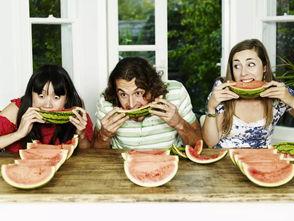 全家凳子吃瓜真千金爆料,一场关于身份与真相的爆料风云