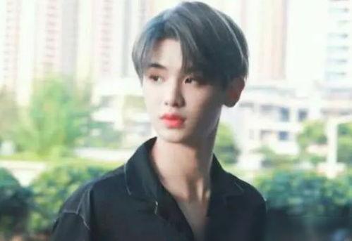 吃瓜大爆料黄明昊微博,揭秘娱乐圈幕后真相